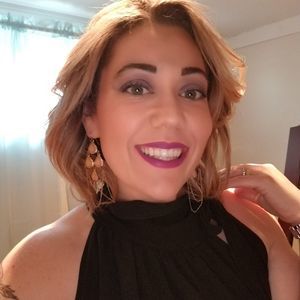 Meet your Posher, Anabela